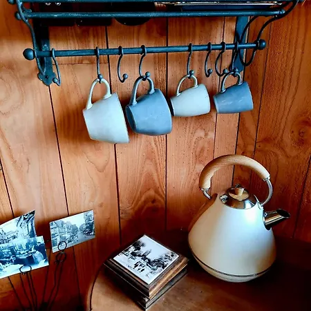 Pierres Et Jardins Couette-café Senlis (Oise)